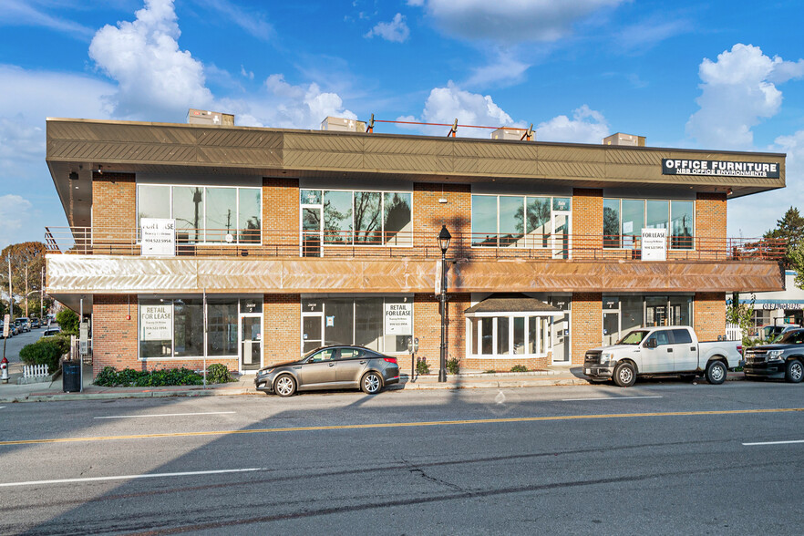 81-83 E Main St, Elmsford, NY for rent - Building Photo - Image 1 of 32