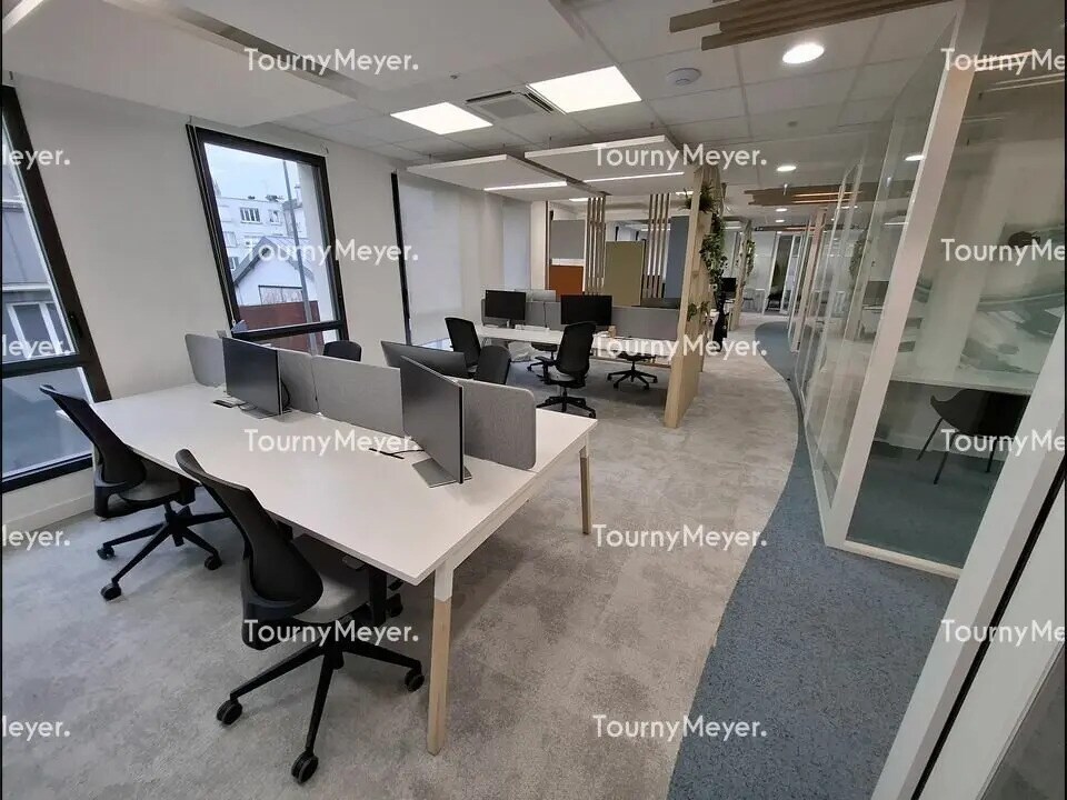  in Nantes for sale Building Photo- Image 1 of 1