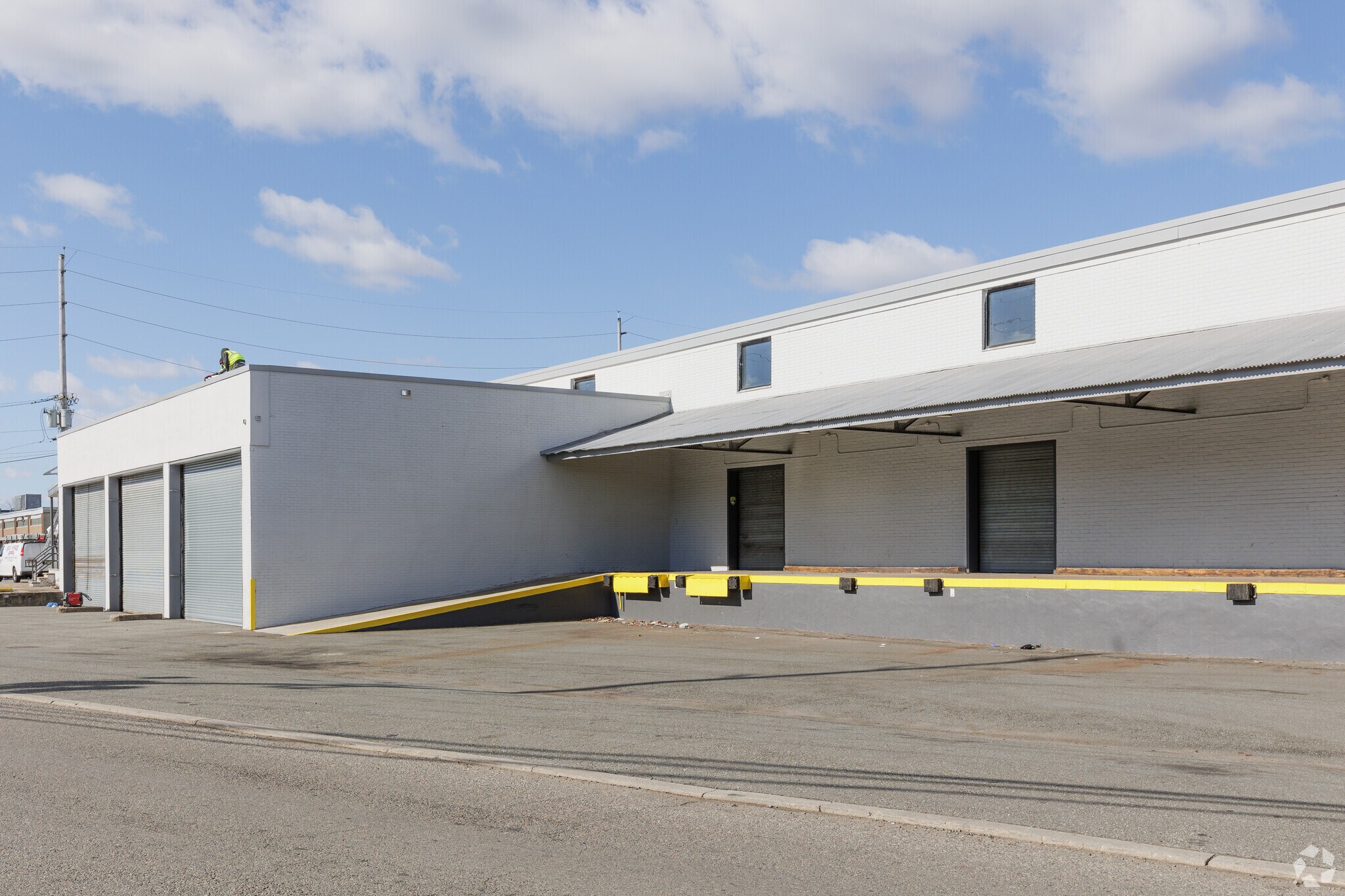 500 Industrial Rd, Carlstadt, NJ to rent Building Photo- Image 1 of 7