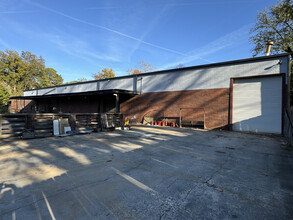 1310 White St SW, Atlanta, GA for rent Building Photo- Image 1 of 9