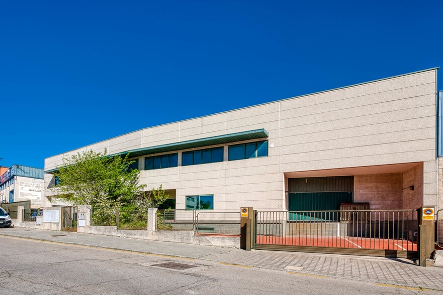 Calle Electrónica, 50, Alcorcón, Madrid for sale - Building Photo - Image 2 of 26