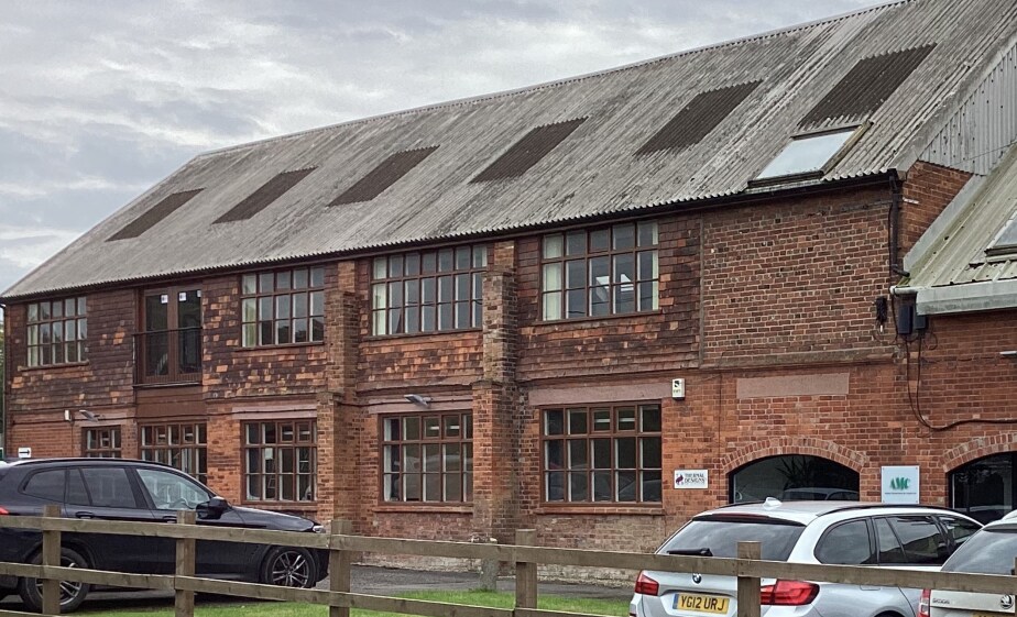 Ebley Rd, Stonehouse for sale Primary Photo- Image 1 of 1