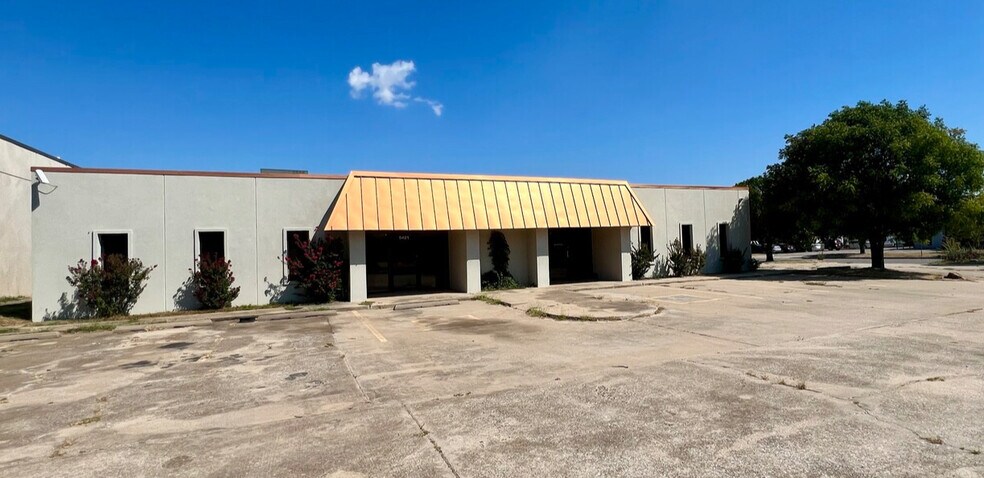 5421 SW 27th St, Oklahoma City, OK for sale - Building Photo - Image 2 of 18