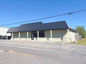 400 Herman St, Pensacola, FL for rent Building Photo- Image 1 of 14