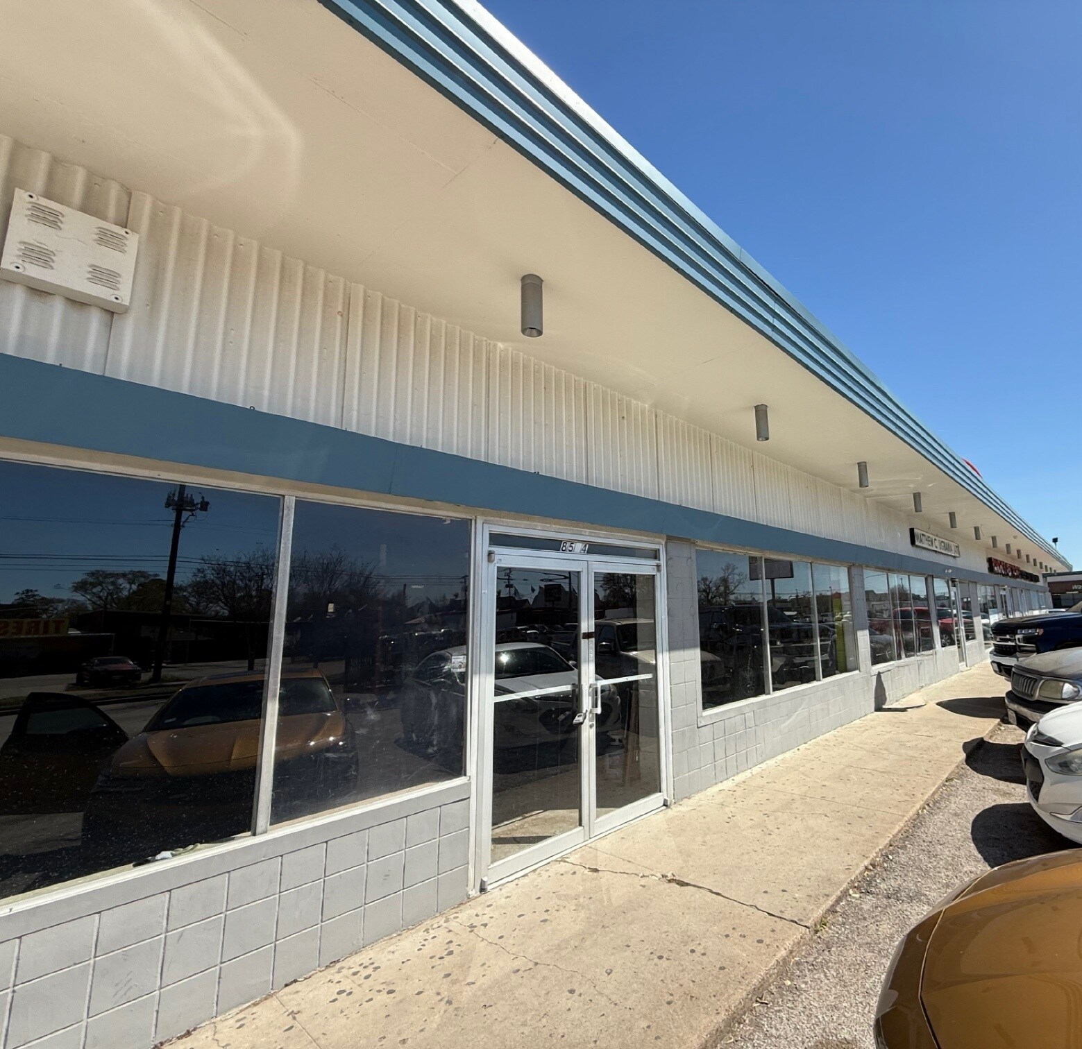 8560 Long Point Rd, Houston, TX to rent Building Photo- Image 1 of 9