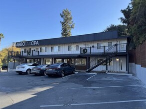 9627-9639 Grossmont Summit Dr, La Mesa, CA for rent Building Photo- Image 2 of 8