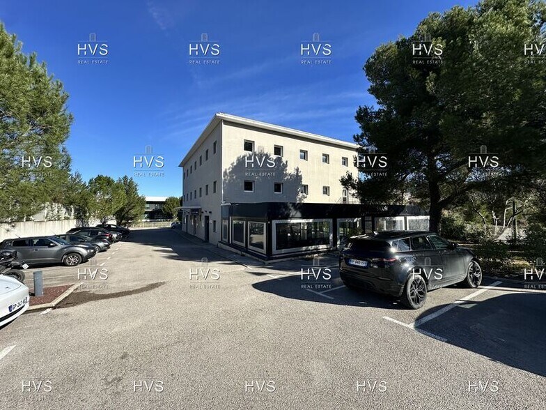55 Rue Pythagore, Aix-en-Provence for sale - Building Photo - Image 1 of 15