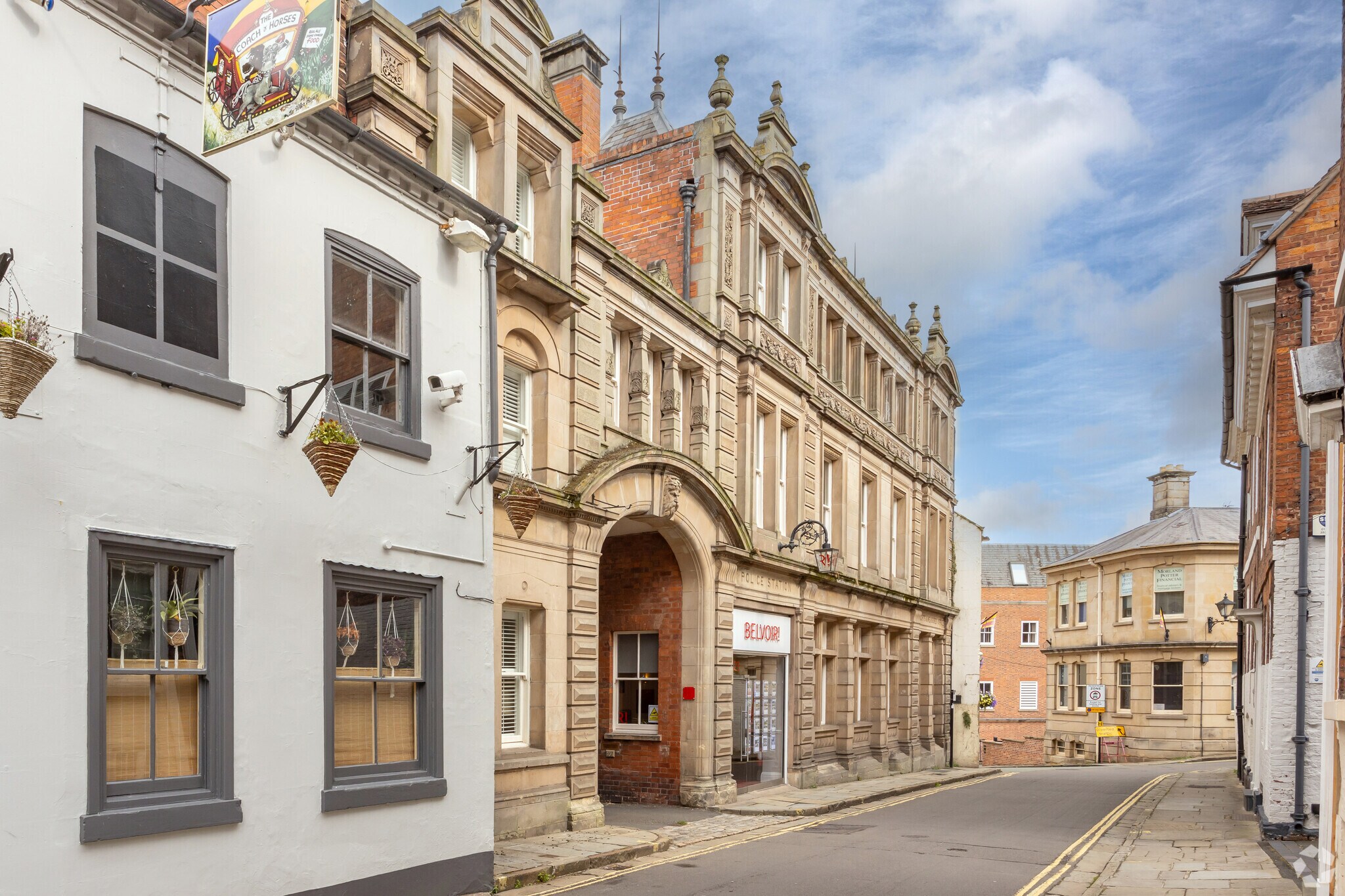 23 Swan Hl, Shrewsbury for sale Primary Photo- Image 1 of 1