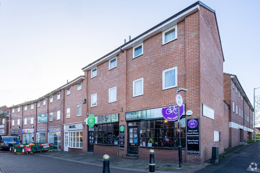 3-13 Bow St, Rugeley to rent - Building Photo - Image 2 of 2