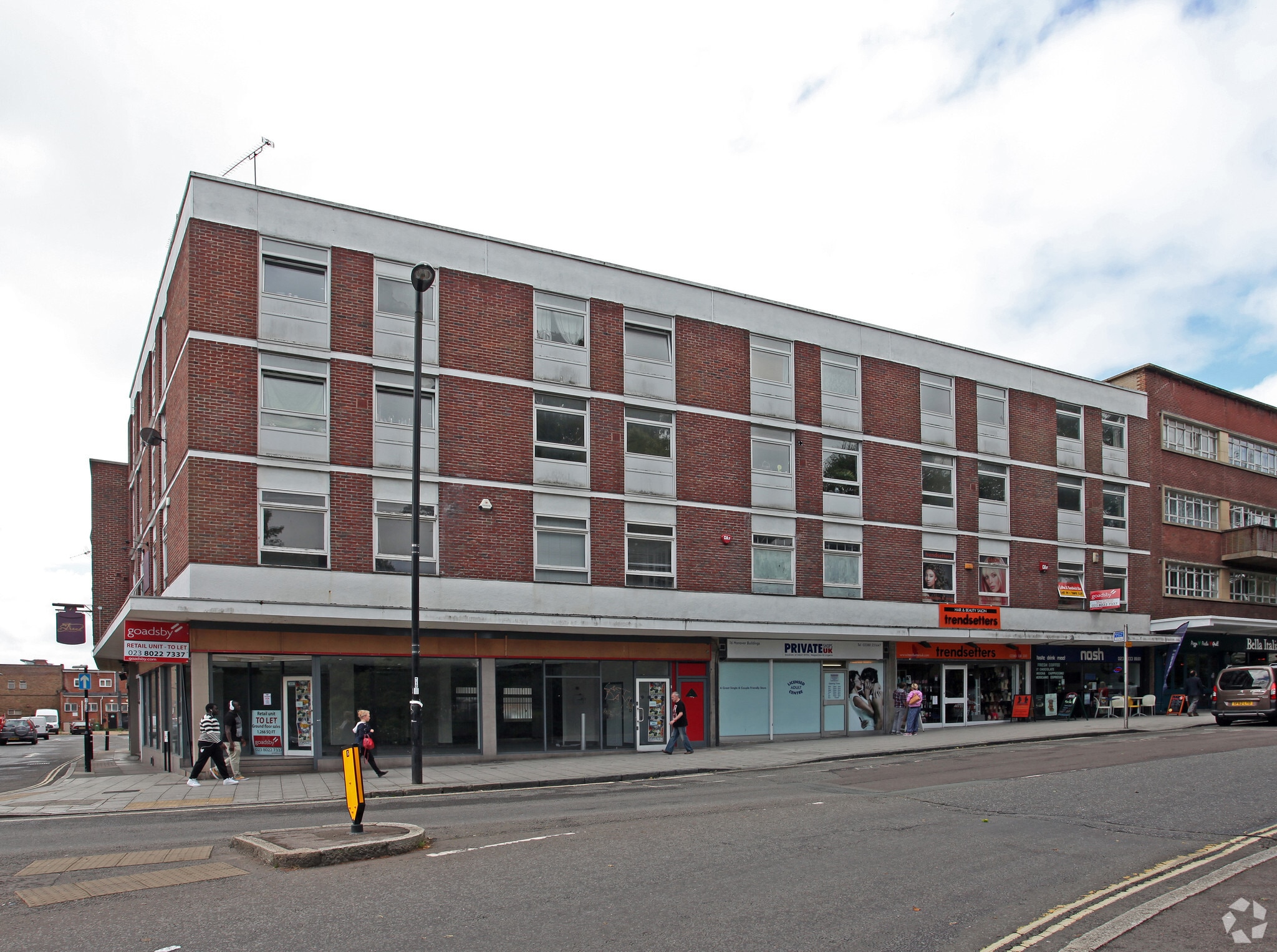 8-18 Hanover Buildings, Southampton to rent Building Photo- Image 1 of 6