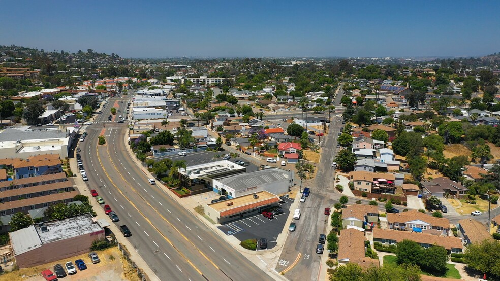 8844 La Mesa Blvd, La Mesa, CA for rent - Building Photo - Image 3 of 5