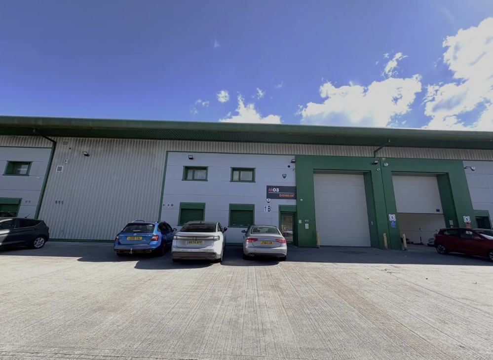 Shortwood Way, Barnsley to rent Building Photo- Image 1 of 7