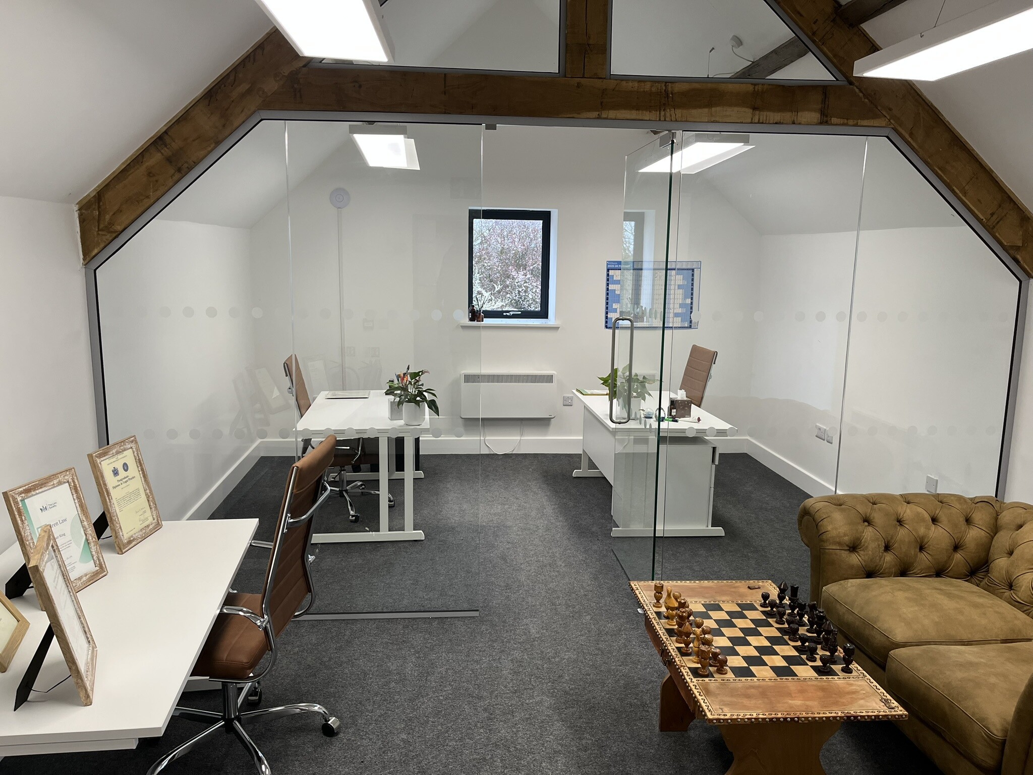 Olney Rd, Yardley Hastings to rent Interior Photo- Image 1 of 3