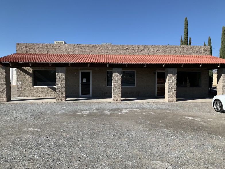 720 S East St, Pahrump, NV for sale - Primary Photo - Image 1 of 1