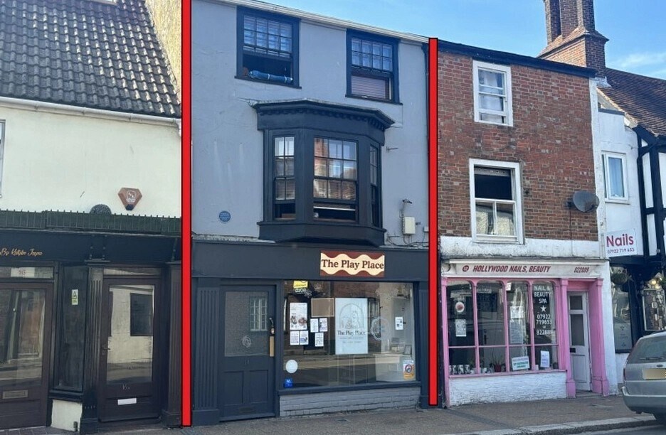 14 Carisbrooke Rd, Newport for sale Building Photo- Image 1 of 3