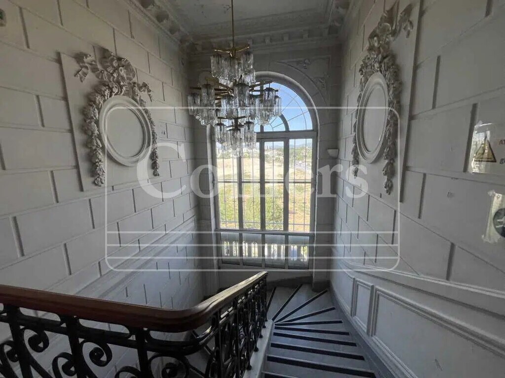 Location Bureaux 1 131 m² - Photo 1