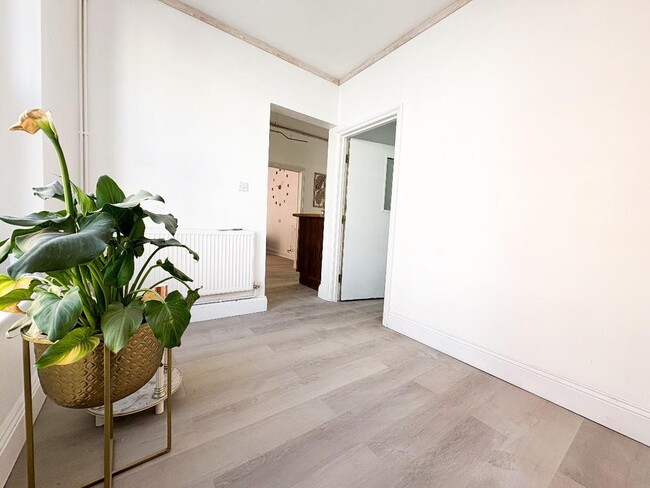 More details for 71A Bethcar St, Ebbw Vale - Office to Rent