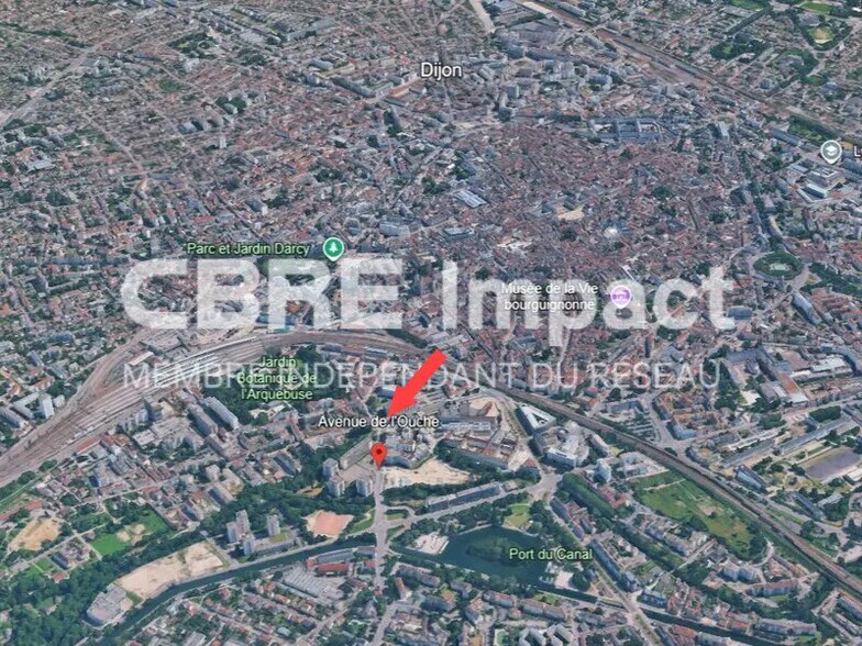 Retail in Dijon to rent - Building Photo - Image 2 of 3