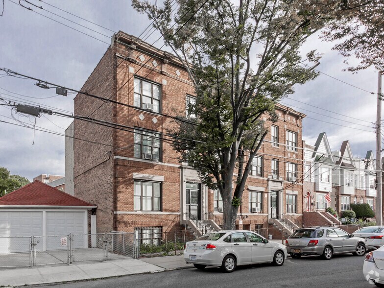 63-67 E 236th St, Bronx, NY for sale - Primary Photo - Image 1 of 1