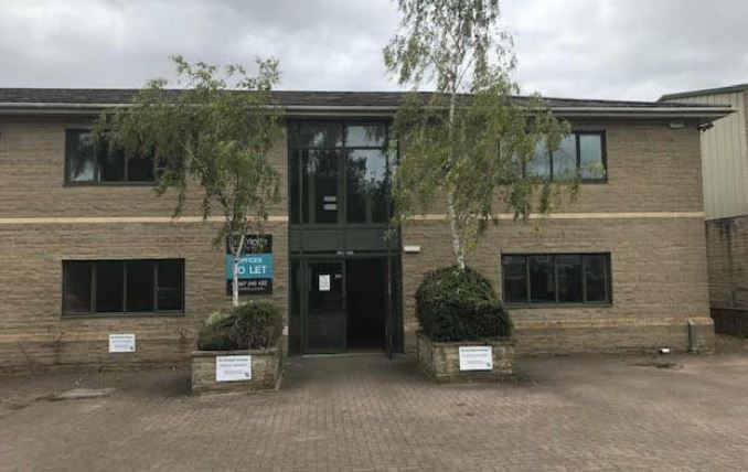 Unit 2 Milton Rd, Shipton Under Wychwood for sale - Primary Photo - Image 1 of 1