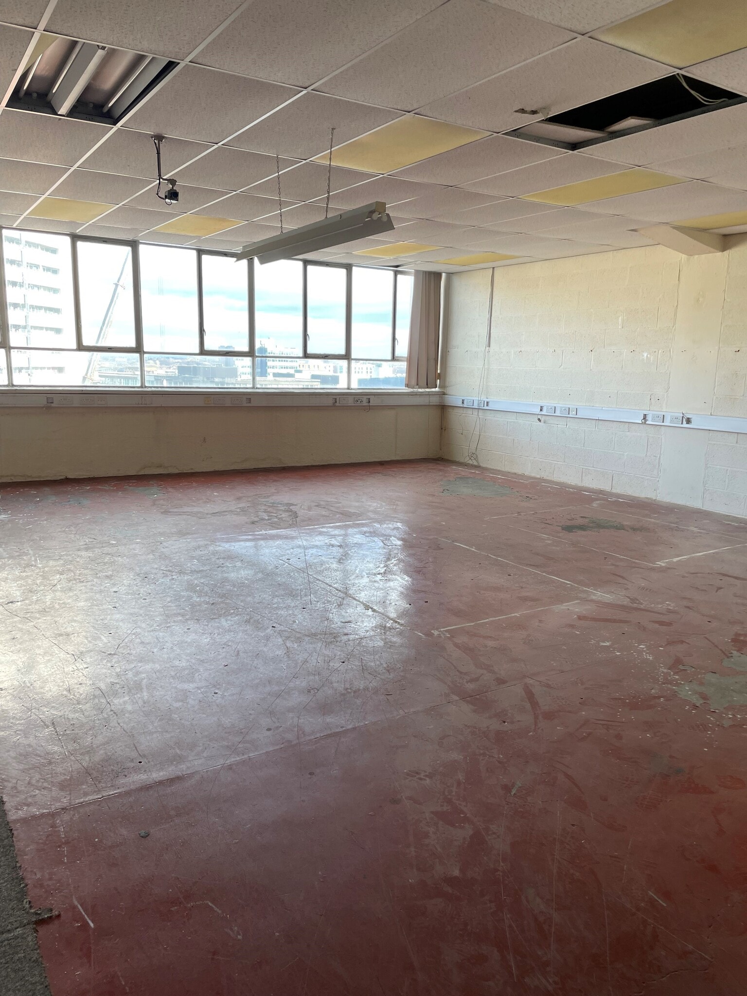 55 Holloway Head, Birmingham to rent Interior Photo- Image 1 of 5