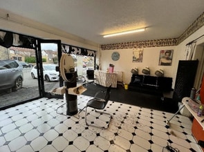 78 Sunny Bank Rd, Mirfield to rent Interior Photo- Image 2 of 2