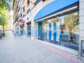 Retail in Madrid, MAD for rent Interior Photo- Image 1 of 28