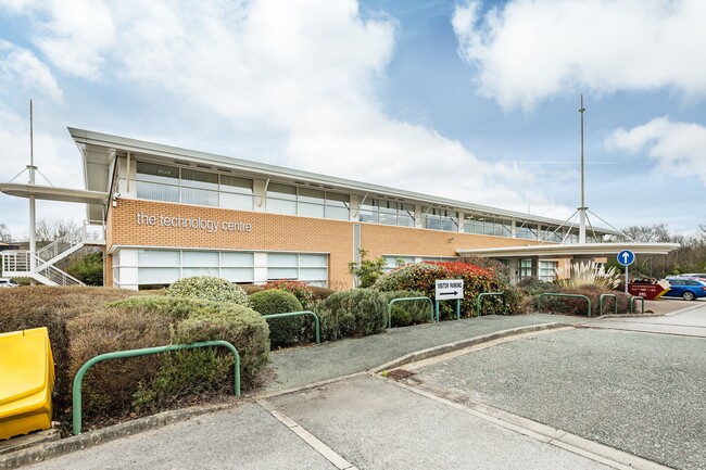 More details for Inward Way, Ellesmere Port - Office for Sale