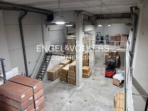 Industrial in Badalona, Barcelona to rent Interior Photo- Image 2 of 14