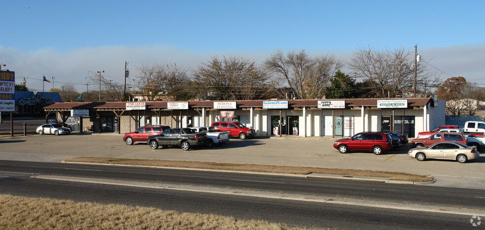 1101-1115 E Central Texas Expy, Killeen, TX for rent - Building Photo - Image 1 of 3