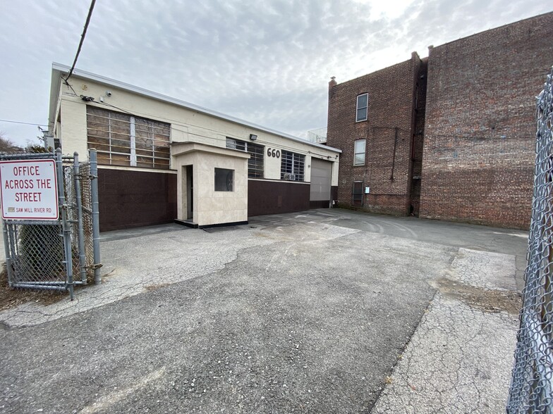 660 Saw Mill River Rd, Yonkers, NY for sale - Building Photo - Image 1 of 1