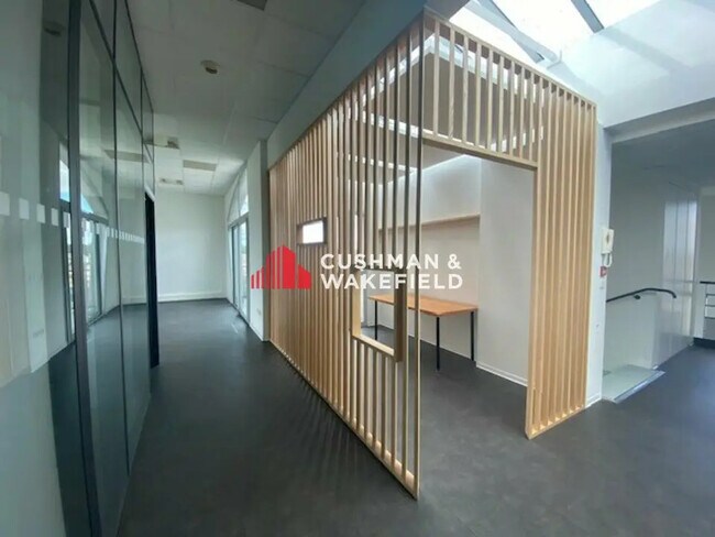 Vente Bureaux 650 m²