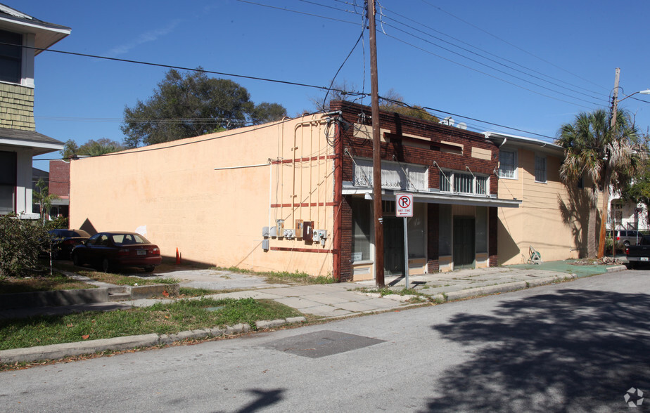 1722 W Watrous Ave, Tampa, FL for sale - Building Photo - Image 1 of 1