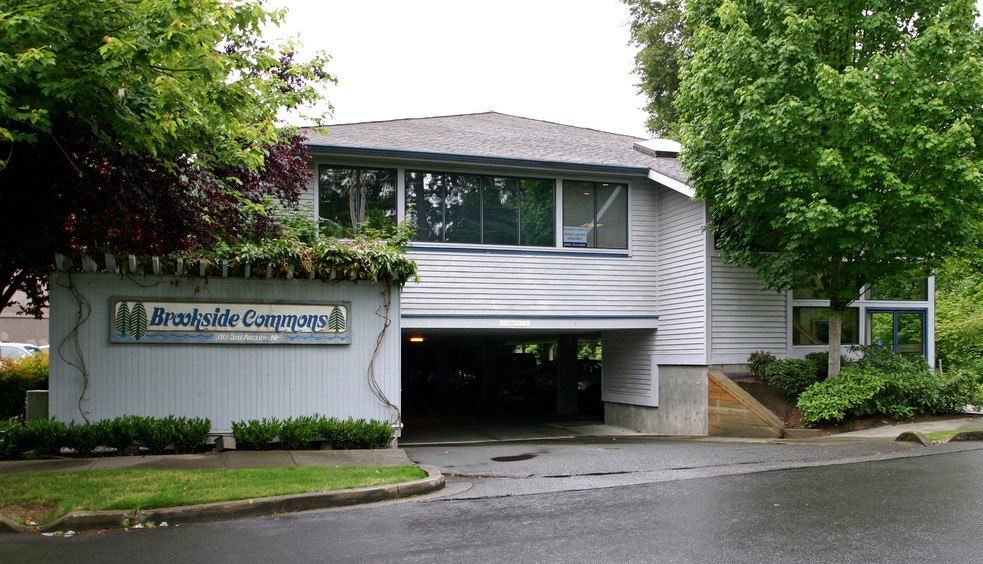 310 3rd Ave NE, Issaquah, WA for rent - Building Photo - Image 2 of 3