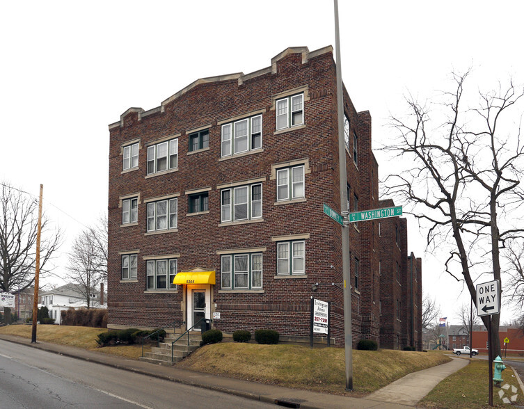 5345 E Washington St, Indianapolis, IN for sale - Primary Photo - Image 1 of 1