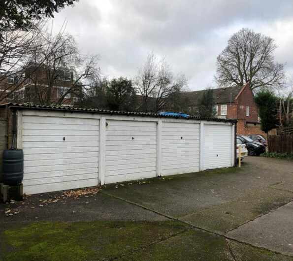 1 Claremont Rd, Teddington for sale Primary Photo- Image 1 of 1