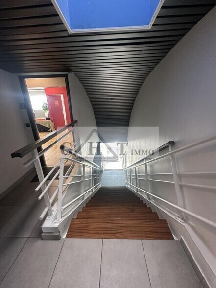 Office in Vitry-sur-Seine to rent - Interior Photo - Image 3 of 5