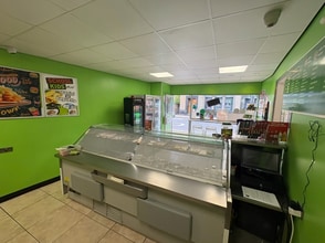 198 Portobello High St, Edinburgh to rent Interior Photo- Image 1 of 12