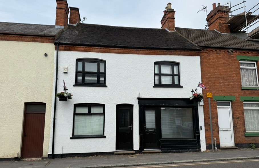66 High St, Barwell to rent - Building Photo - Image 1 of 2