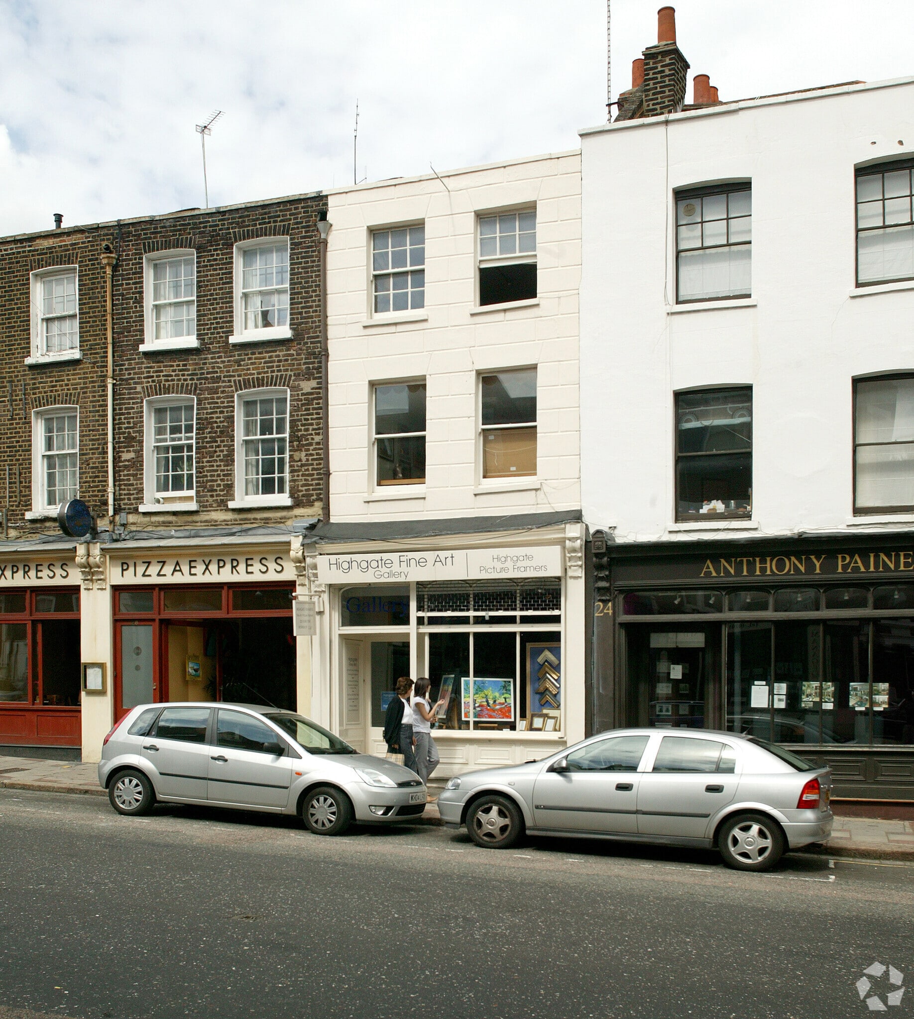 26 Highgate High St, London for sale Primary Photo- Image 1 of 1