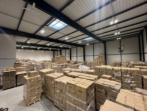 Light Industrial in Mitry-Mory to rent Interior Photo- Image 1 of 5