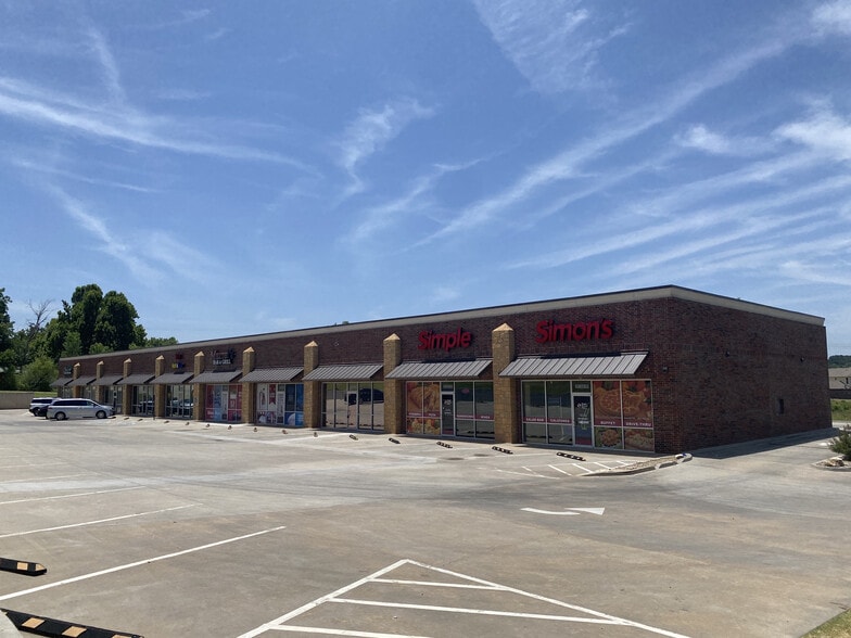 501 S Harrah Rd, Harrah, OK to rent - Building Photo - Image 2 of 7