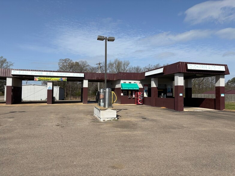 1510 Pickwick St, Savannah, TN for sale - Building Photo - Image 1 of 1