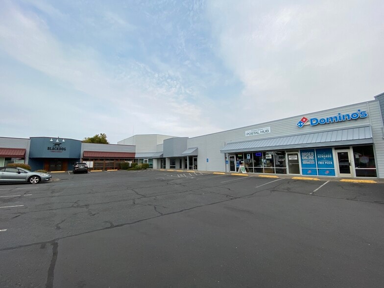 2835 19th Ave, Forest Grove, OR to rent - Building Photo - Image 3 of 11