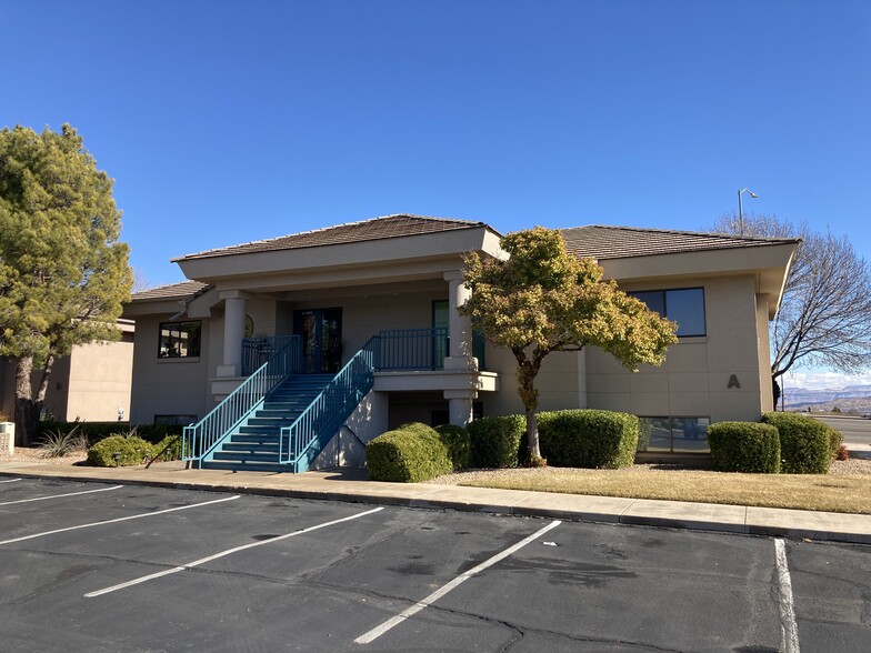 321 N Mall Dr, Saint George, UT for sale - Building Photo - Image 1 of 1