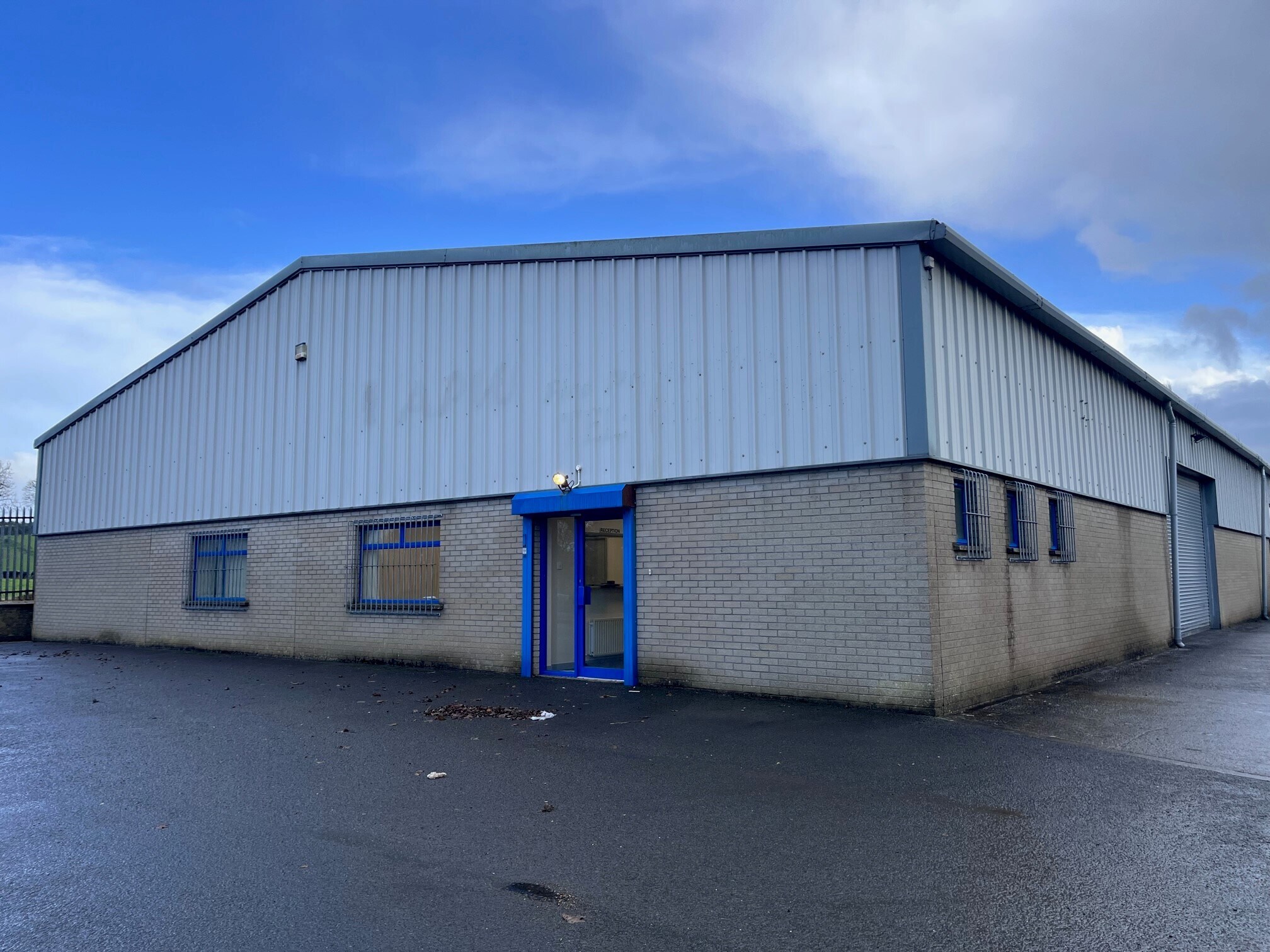 123C Front Rd, Lisburn to rent Primary Photo- Image 1 of 3