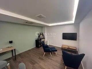 Vente Bureaux 620 m² - Photo 1