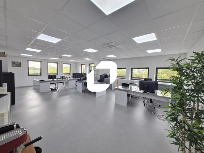 Vente Bureaux 102 m²
