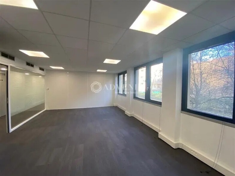 Office in Charenton-le-Pont to rent - Interior Photo - Image 3 of 6
