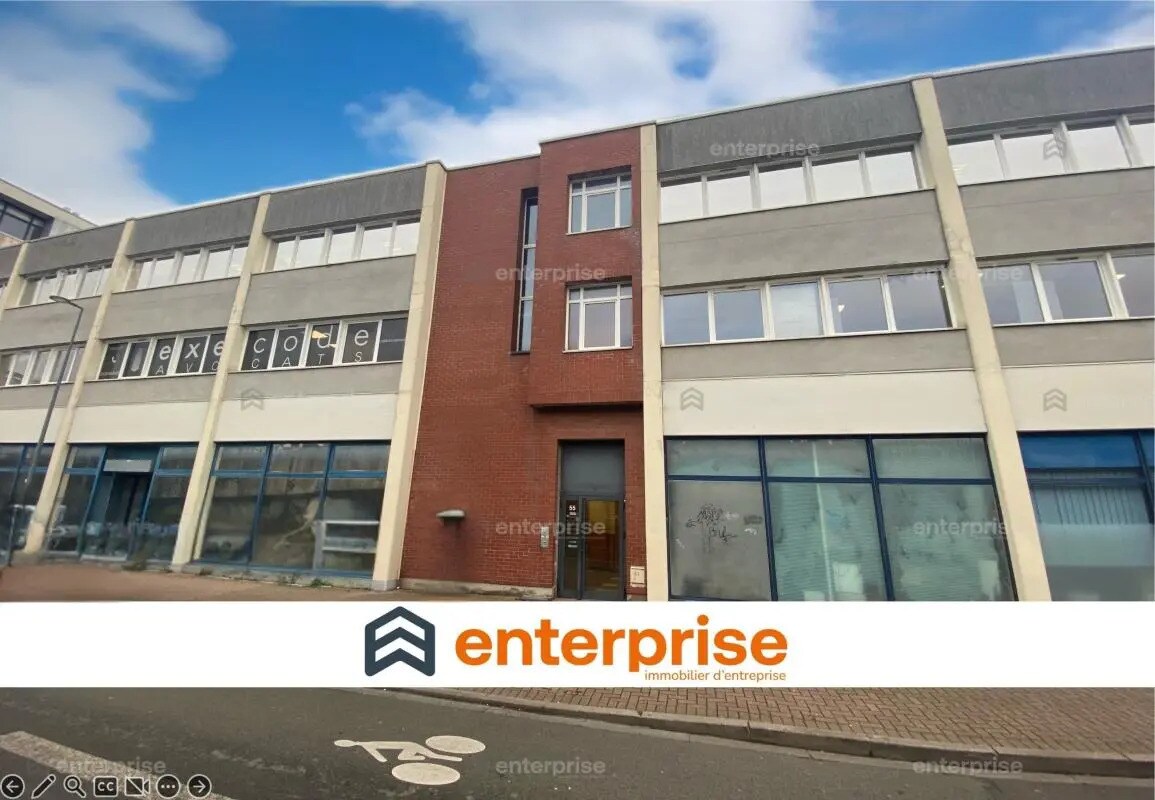 Office in Lille to rent Building Photo- Image 1 of 2